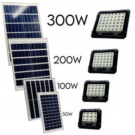 FARO LUCE LED CON PANNELLO SOLARE 50W 100W 200W 300W SENSORE CREPUSCOLARE IP66