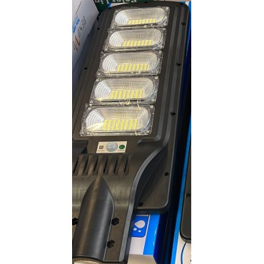 LAMPIONE LED CON PANNELLO SOLARE CREPUSCOLARE 250W LUCE FREDDA IP65 +TELECOMANDO